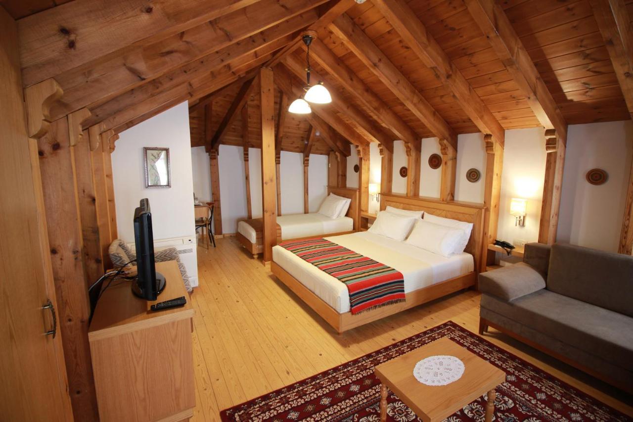 Hotel Argjiro Gjirokastër 외부 사진