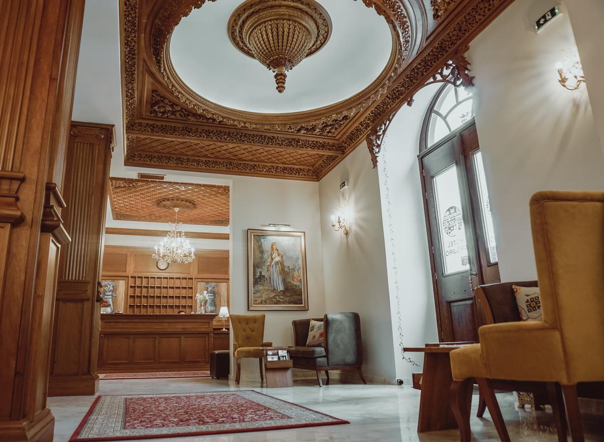 Hotel Argjiro Gjirokastër 외부 사진
